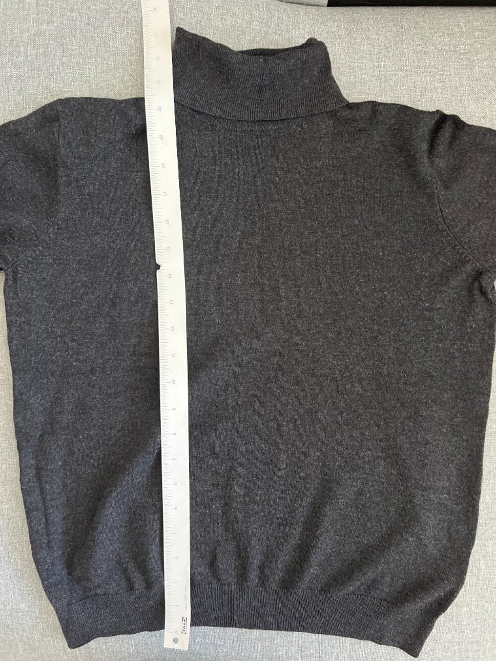 H&M Fine-Knit Turtleneck Sweater in Charcoal Gray Size M - Picture 7 of 11